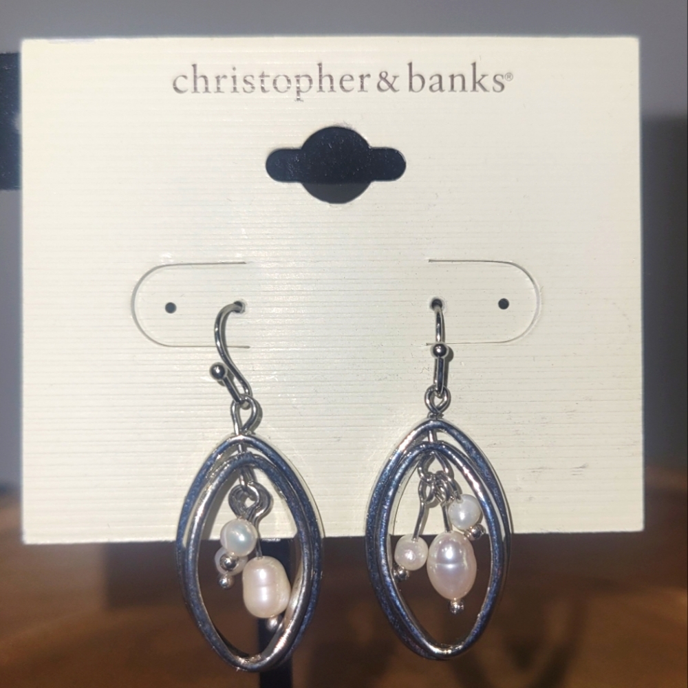 Christopher and banks earring silver pearl